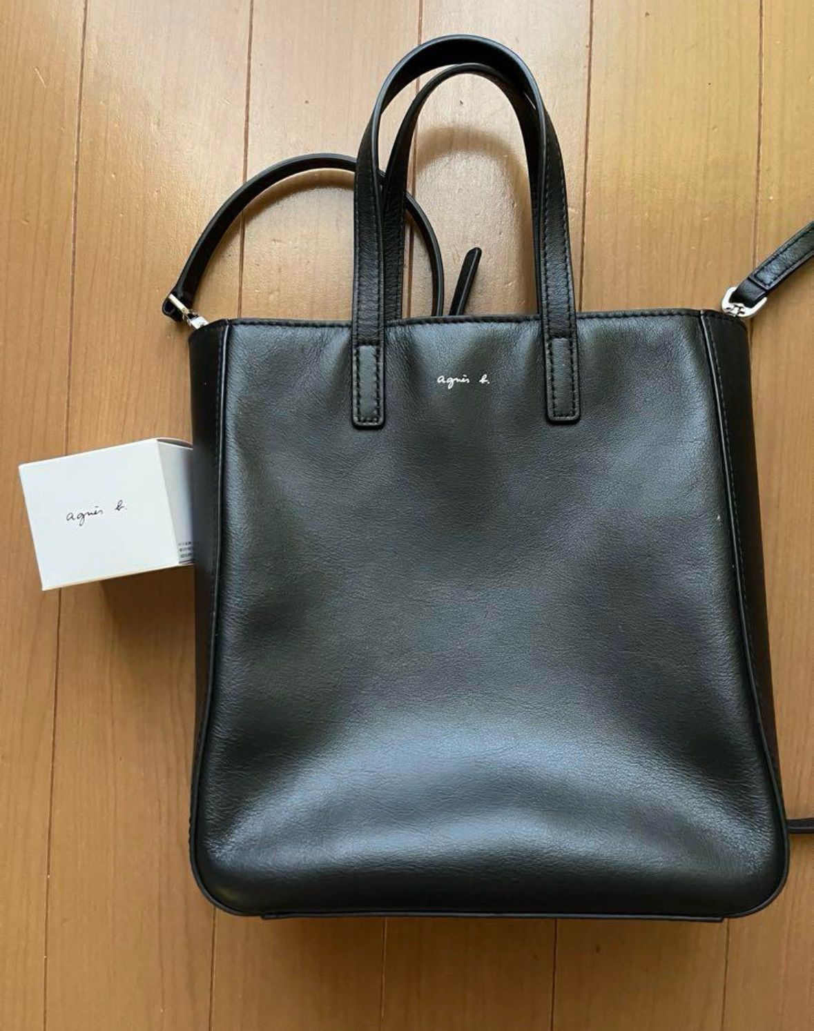 agnes bの2wayバッグと のレザークリーニング用クリーム