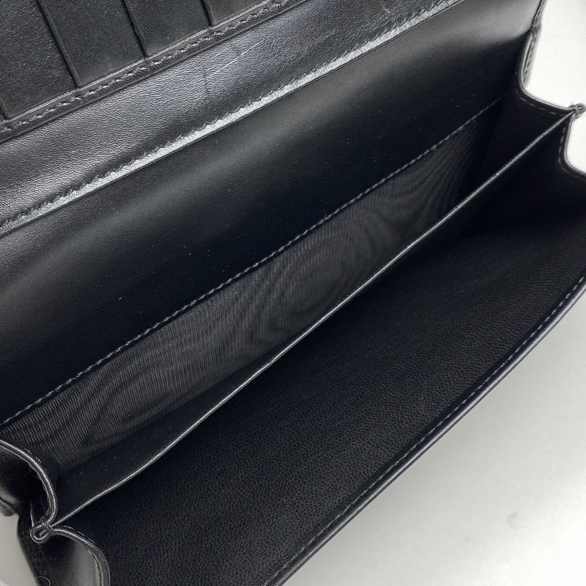 グッチ　GUCCI 財布　二つ折り　長財布　シマレザー　シグネチャー 新品同様‼️ グッチ GUCCI 財布 二つ折り 長財布 シマレザー