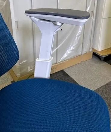 可動肘 プルシアンブルー