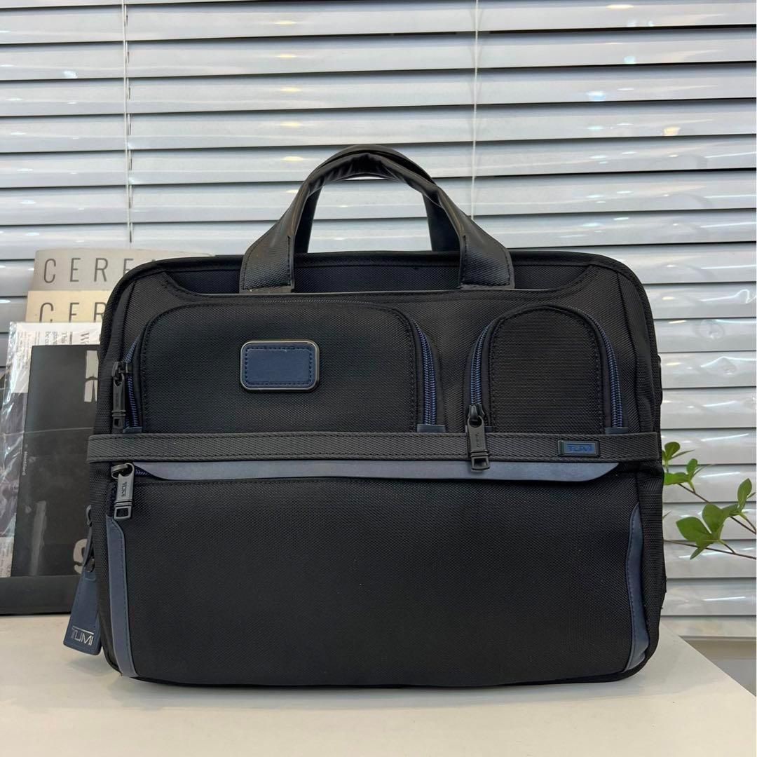 新品 TUMI オーガナイザーラップトップブリーフ ブラック - メルカリ 