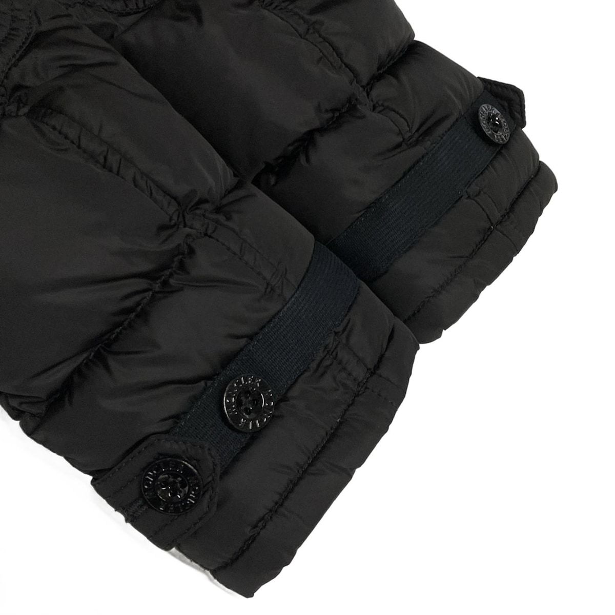 MONCLER モンクレール