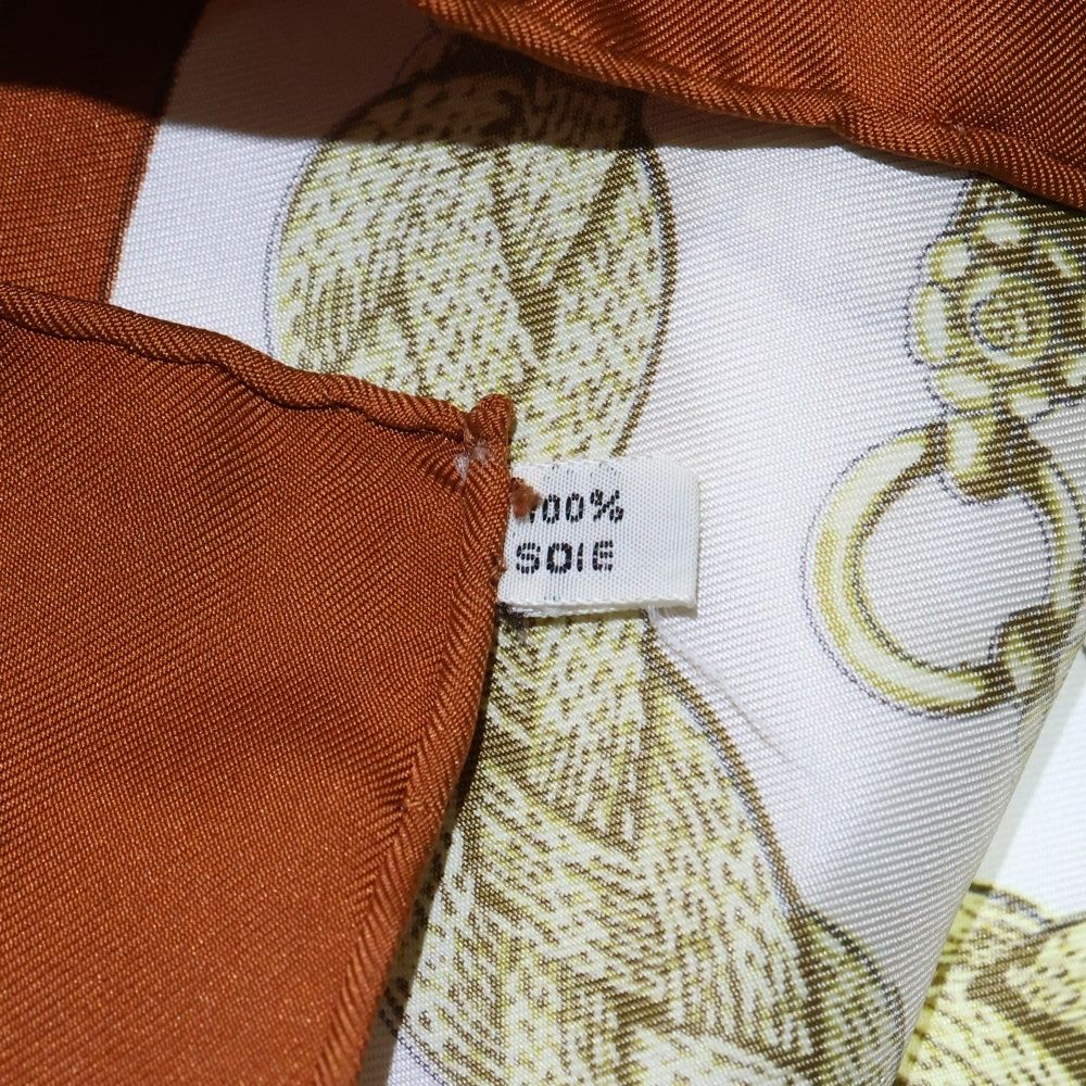 HERMES (エルメス) カレ90 GAUCHO PAR 装飾馬具柄 スカーフ マフラー