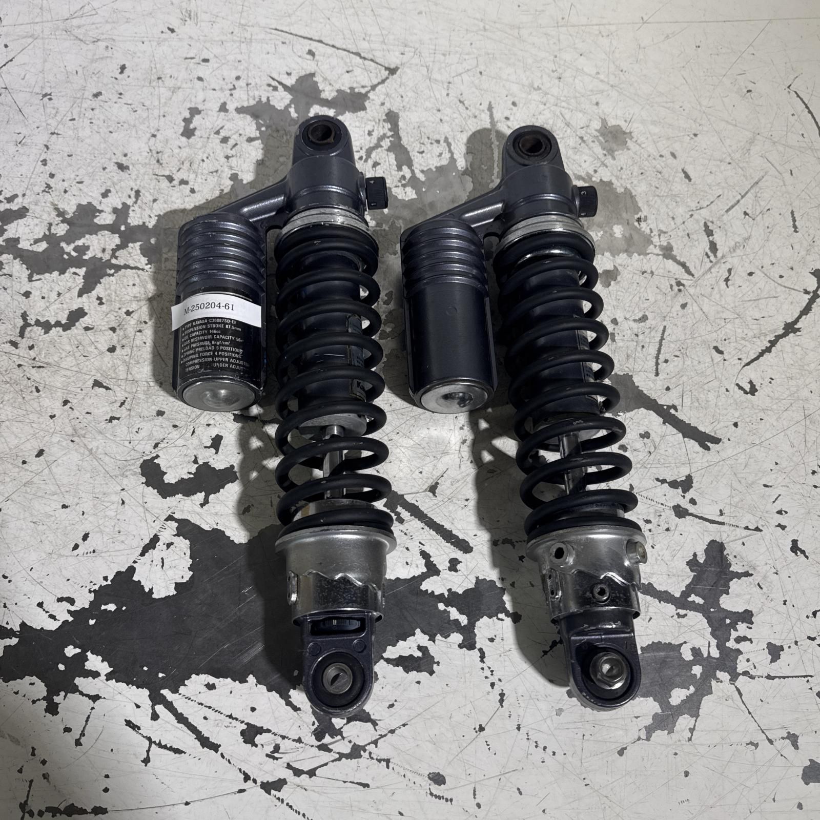 ゼファー750オーリンズリアサスペンション 738 オーリンズ ゼファー750