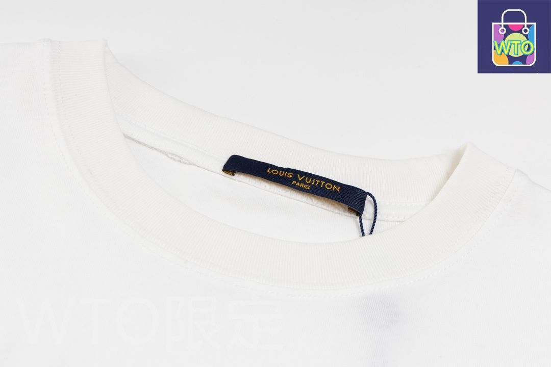 すべてのプリントは丁寧に彫琢されており 繊細ではっきりした質感を呈しています