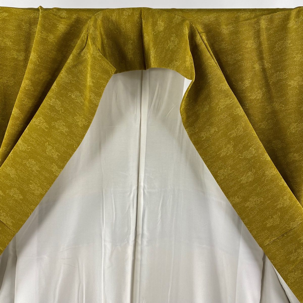 小紋 アンティーク 夏用 銘仙 市松 絣 雲 鶴 着物 044a p 銘仙 & 絣