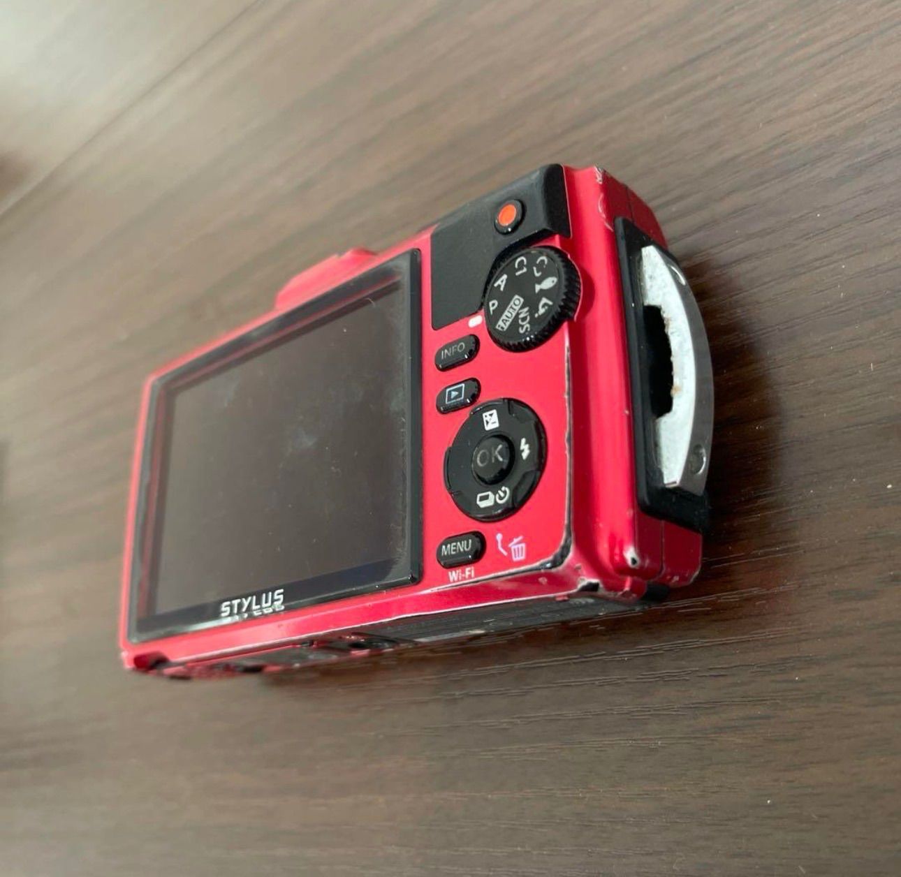 4785 OLYMPUS オリンパス Stylus TG-4 レッド デジカメ オリンパス OLYMPUS STYLUS TG-4 Tough 価格比較 - 価格.com