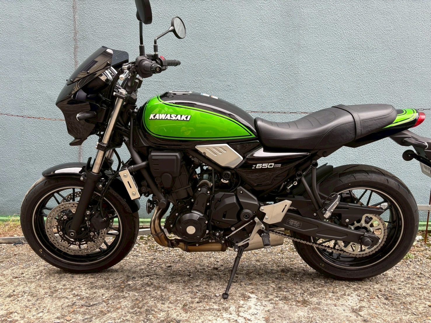 【のり】Z650RS エボニーブラック ビキニカウル のり】Z650RS エボニーブラック ビキニカウル Kawasaki/Z900RS