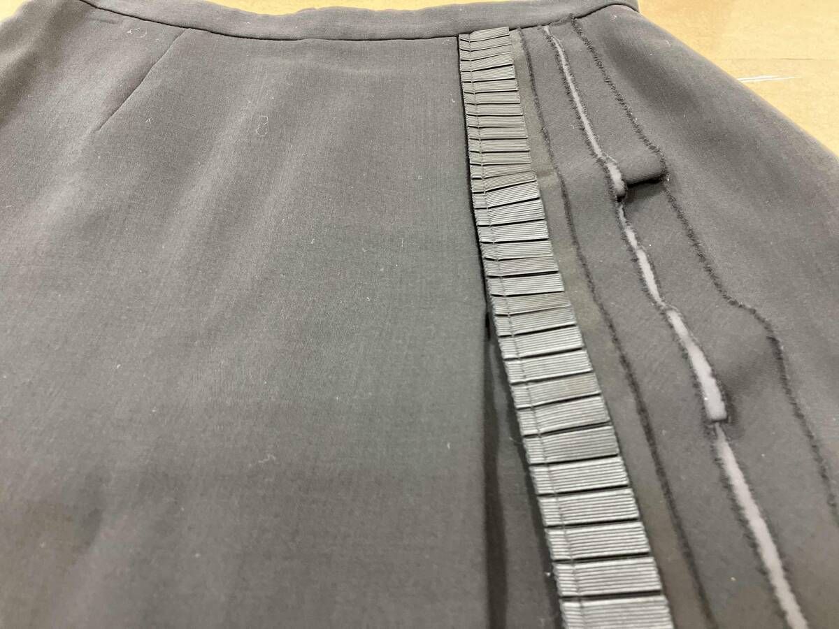 信じられる FOXEY フォクシー 36749 ミドルスカート リボンプリーツ スカート 黒 38 サマーセール開催中！