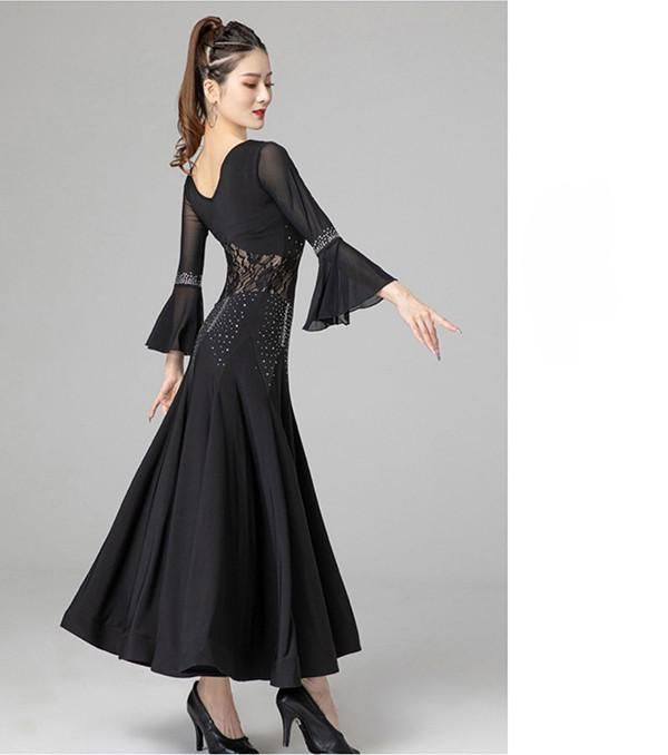 ダンス衣装 ダンスウェア ステージ衣装 カラオケ デモ パーティー 練習着 演出 ブラック ブルー 社交ダンスドレス 社交ダンス モダンドレス 大きいサイズ 長袖 広がる裾 スタンダードドレス ワルツダンス ワンピースドレス ダンス衣装