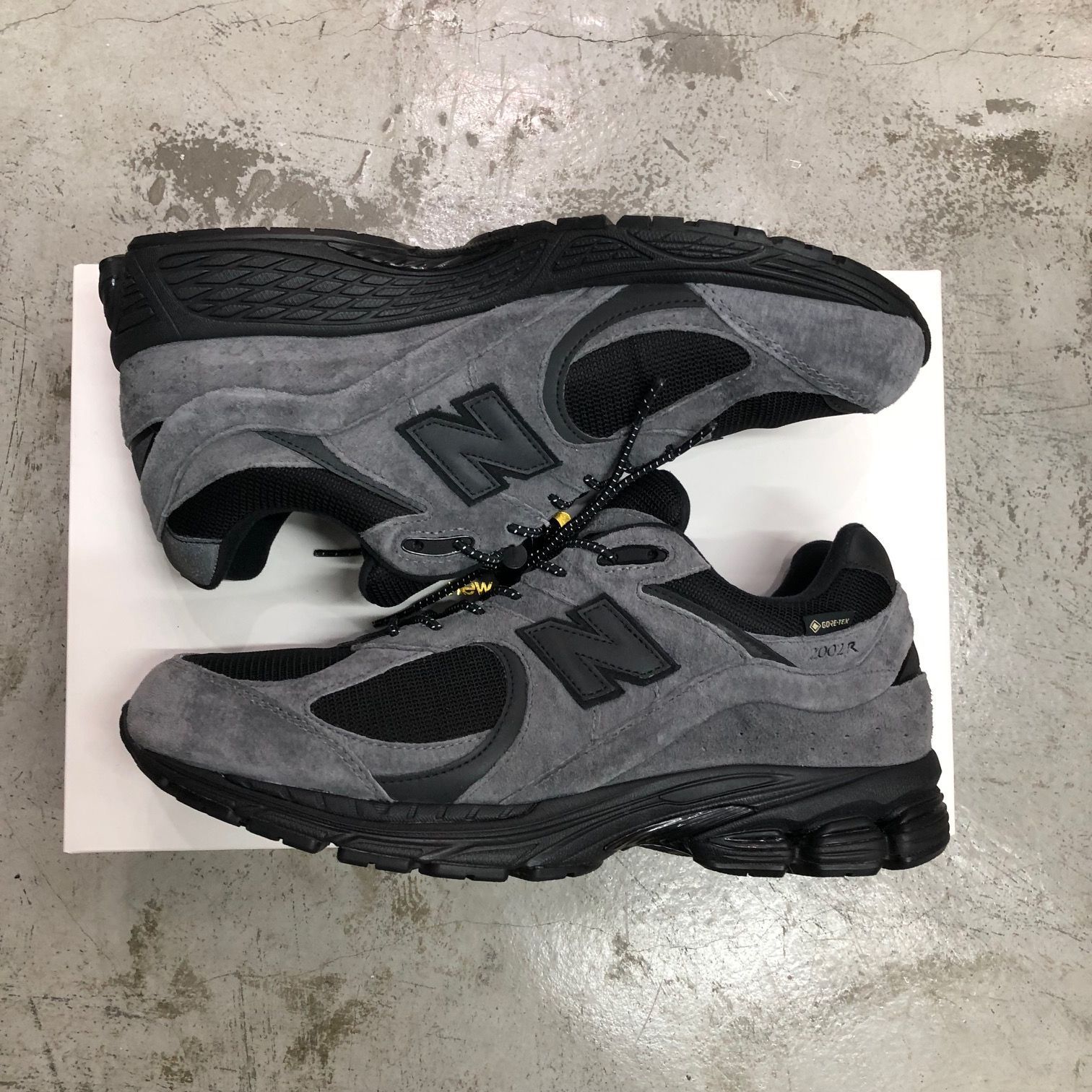 新品 JJJJound New Balance 2002R GORE-TEX Charcoal M2002RXZ