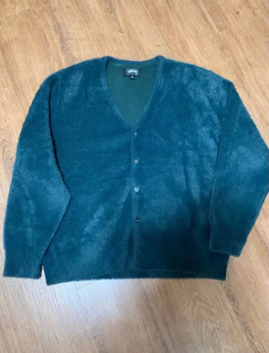 STUSSY(ステューシー) シャギー カーディガン ダーク 緑