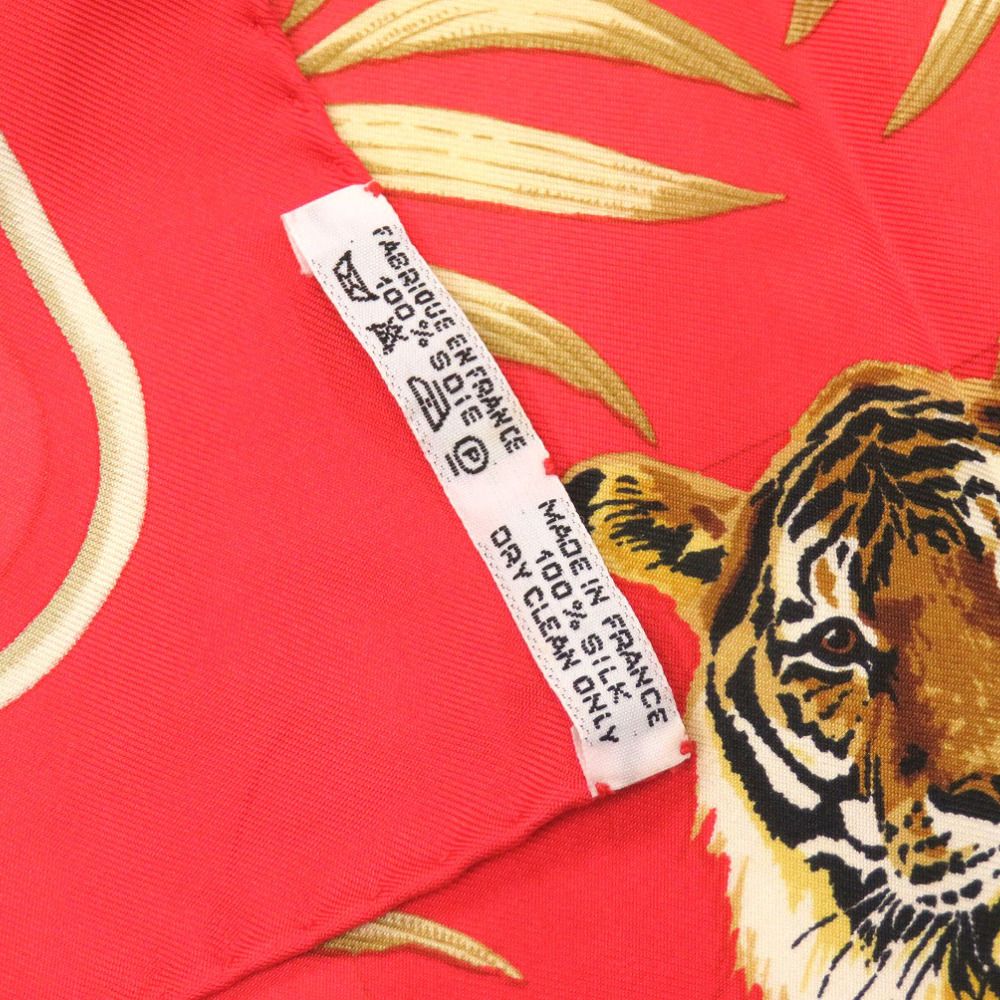【美品】エルメス／カレ45 プチカレ 王者の虎 レッド ゴールド エルメス カレ45 王者の虎 TIGRE ROYAL プチカレ シルク レッド