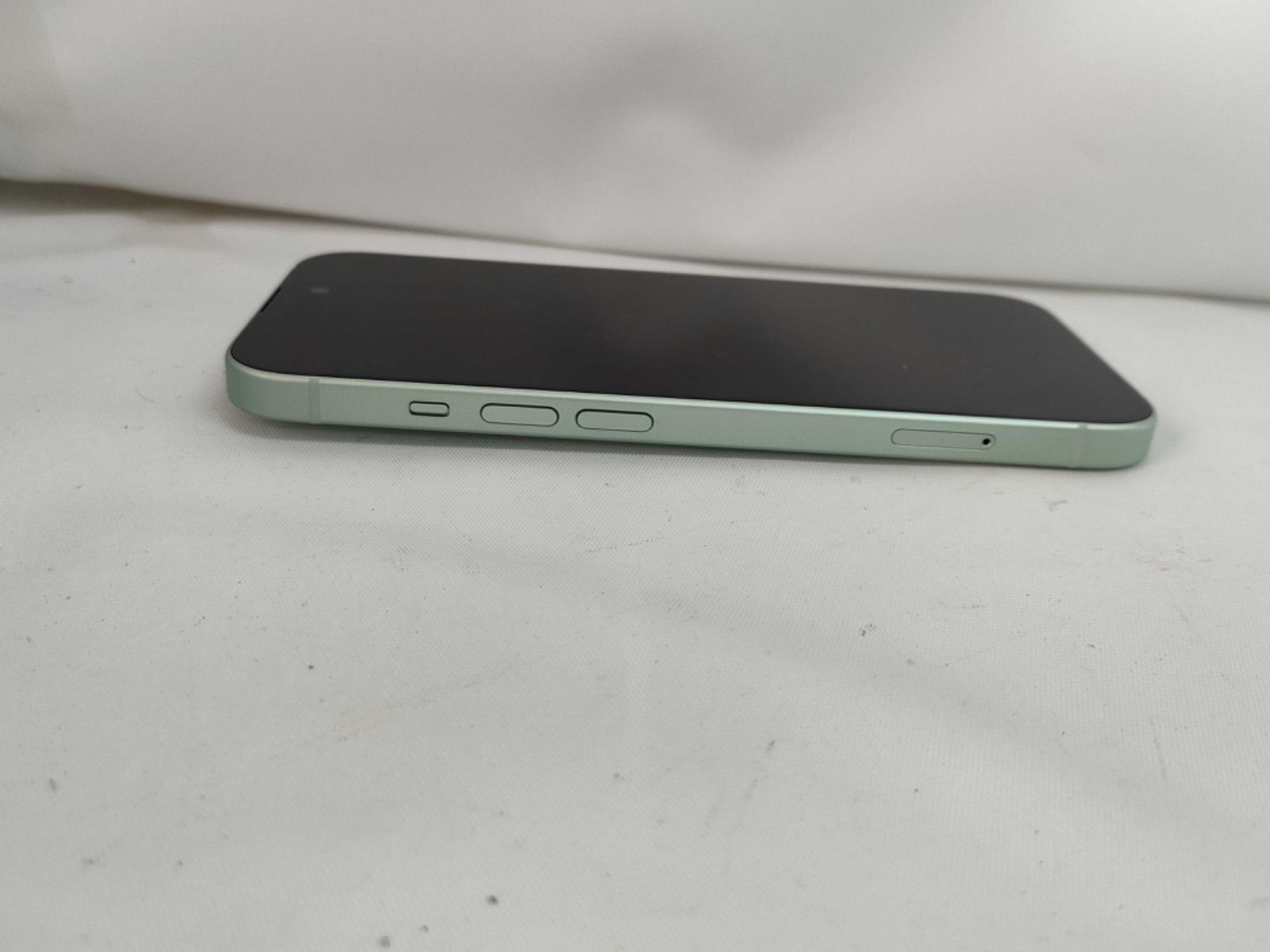 極美品】iPhone15 256GB グリーン SIMフリー - メルカリ