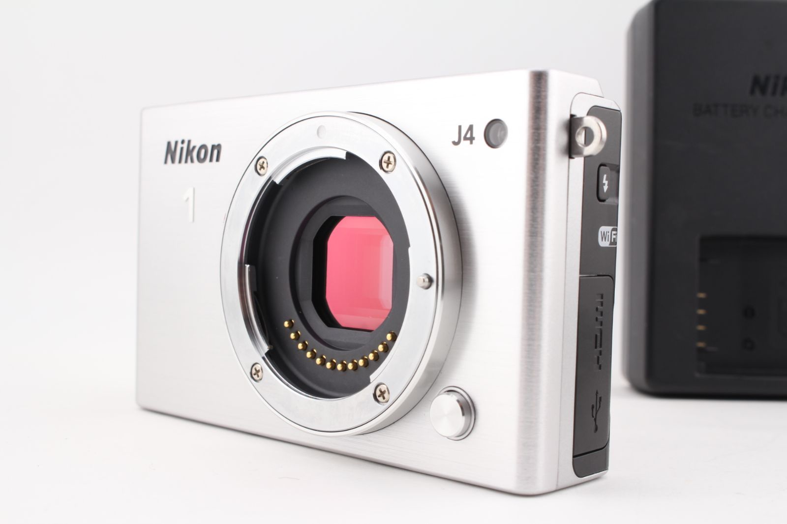 美品元箱付】 ミラーレス一眼 LUMIX GF2 ダブルレンズキット 美品元箱付】 ミラーレス一眼 LUMIX GF2 ダブルレンズキット