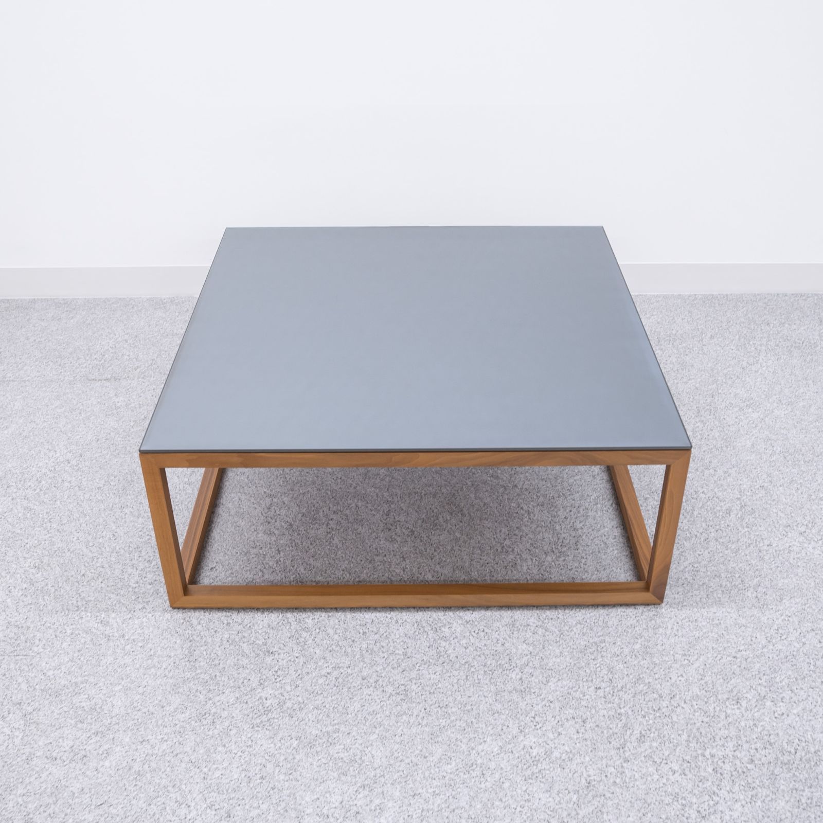 展示品 カッシーナ 261 NOTE ノート ローテーブル 2組セット 展示品 カッシーナ 261 NOTE ノート ローテーブル 2組セット