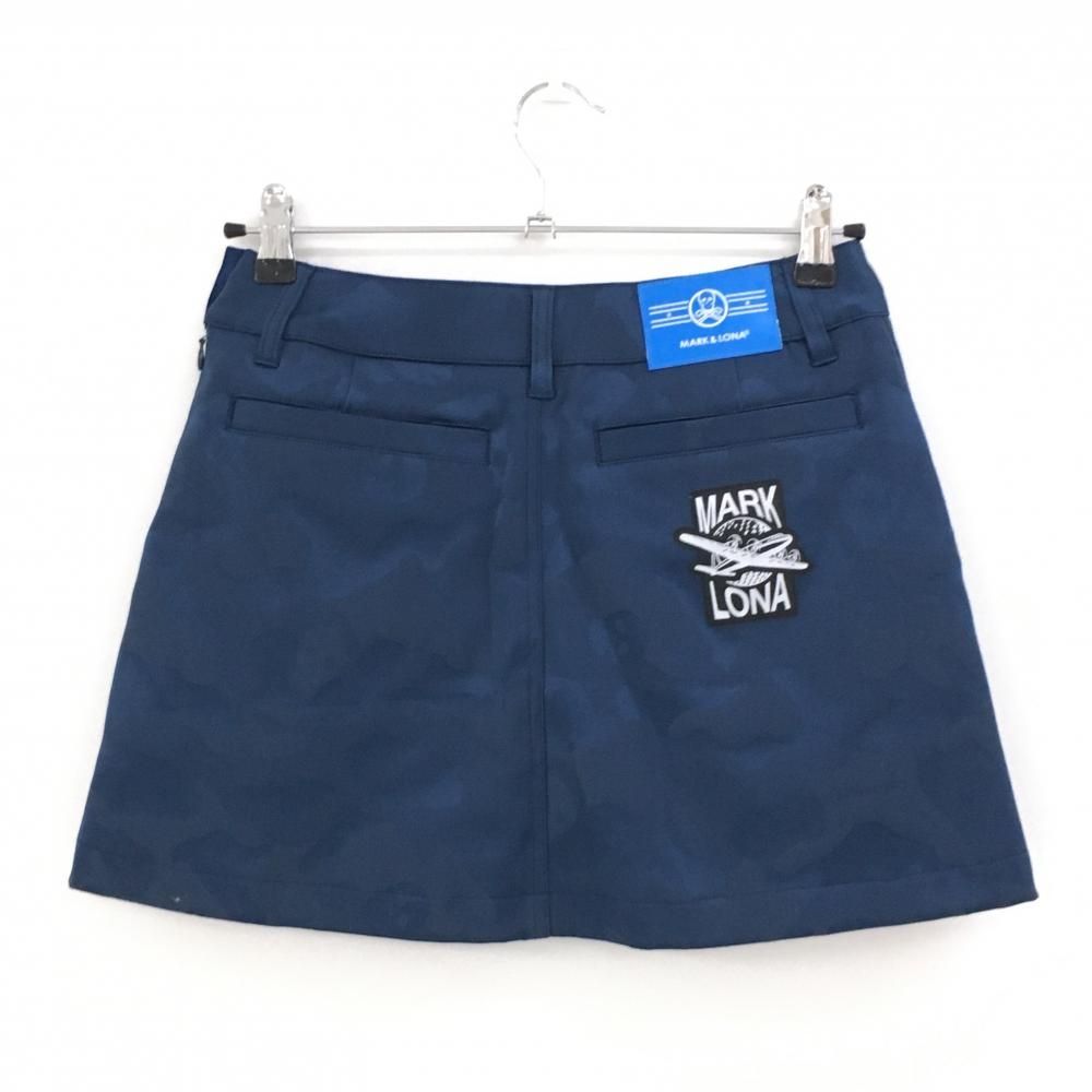 配送商品は通常配送無料。 価格 超 マークアンドロナ スカート ネイビー 迷彩 スカル カモフラ レディース 36 S ゴルフウェア モデル MARK＆LONA