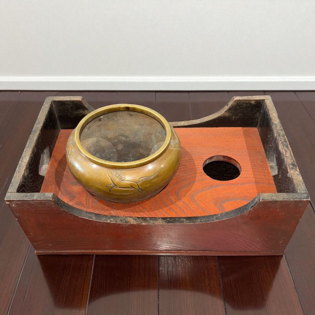 煙草盆　火箸　煙管　真鍮　アンティーク　骨董品 煙草盆真鍮火箸煙管アンティーク骨董品