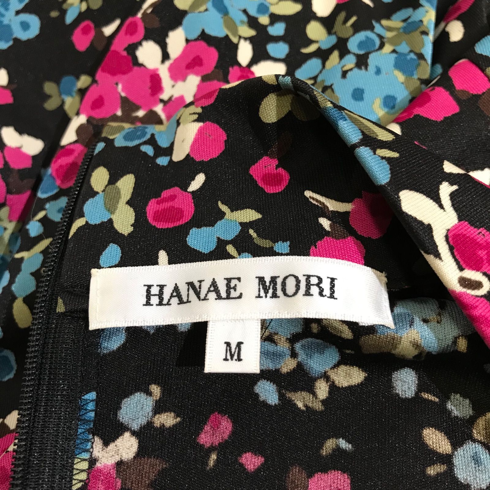 HANAE MORI 森英恵 カットソー 長袖 ブラックx花柄 トップス ハイネック ファスナー レディース Mサイズ