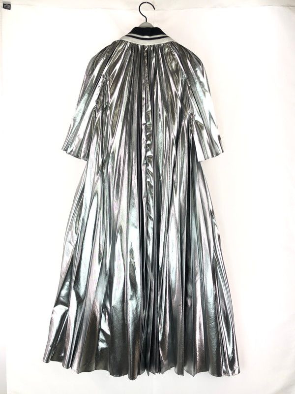 METALLIC