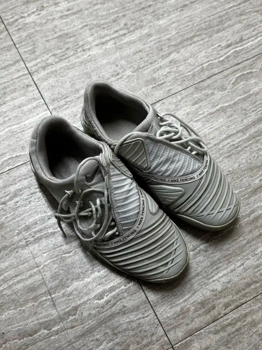 アディダス] サッカースパイク 久保建英選手着用モデル エックス