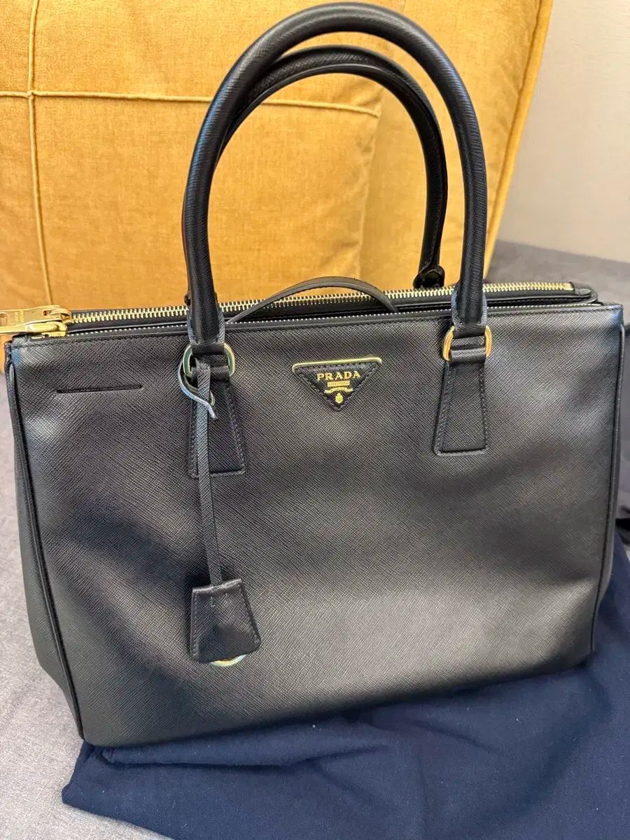 PRADA プラダ サフィアーノ ラックス ツーウェイ 2WAY トートバッグ アン クロスバッグ