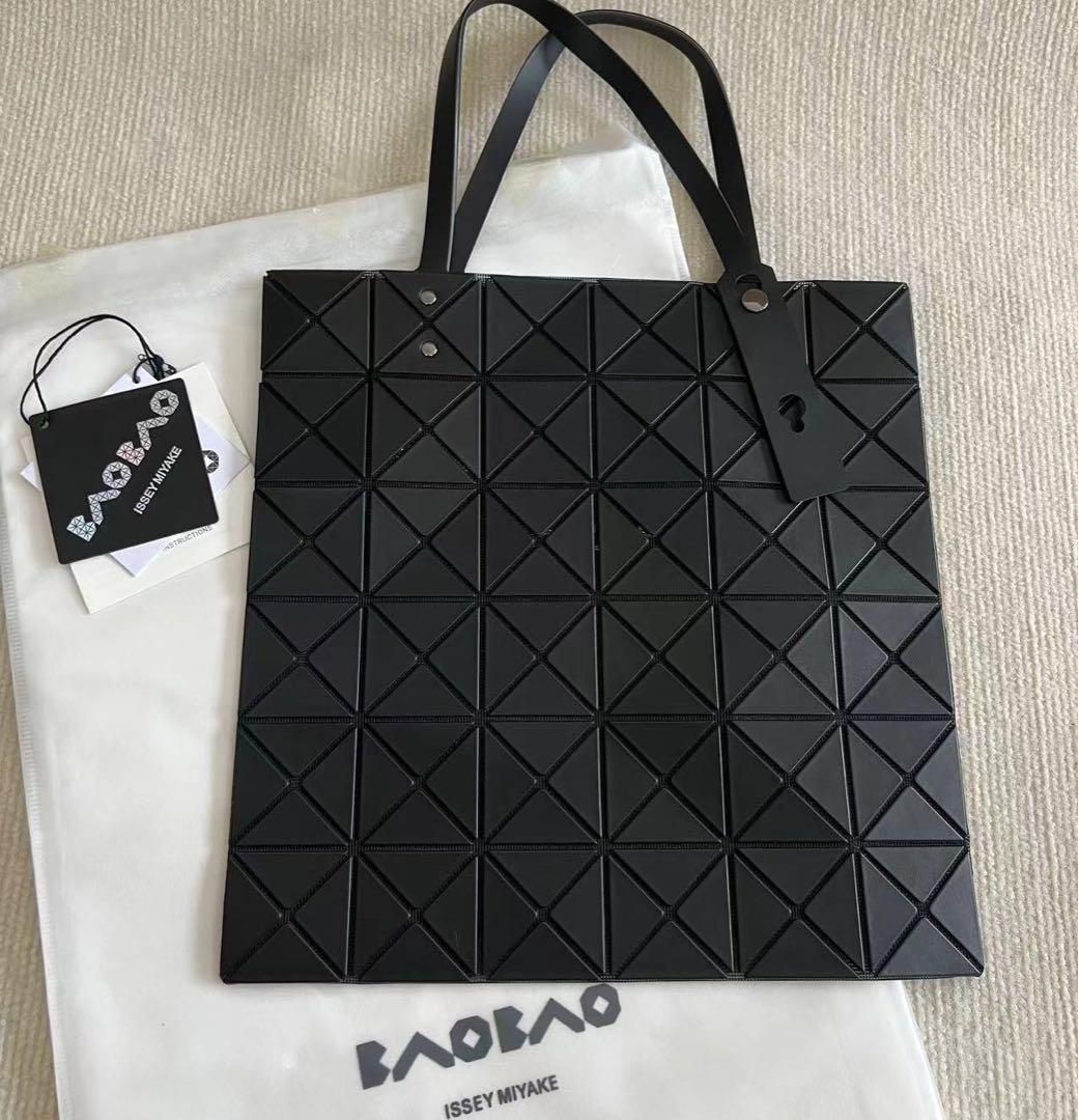 バオバオ トートバッグ BAOBAO ISSEY MIYAKE マットブラック - メルカリ