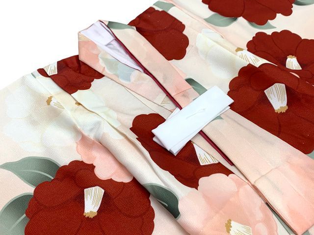 七五三 3歳 着物 女の子 身上げ 肩揚げ加工済み 襦袢付き 三つ身の着物 ピーチスキンベージュ系 椿 TY 3 K 15 tan