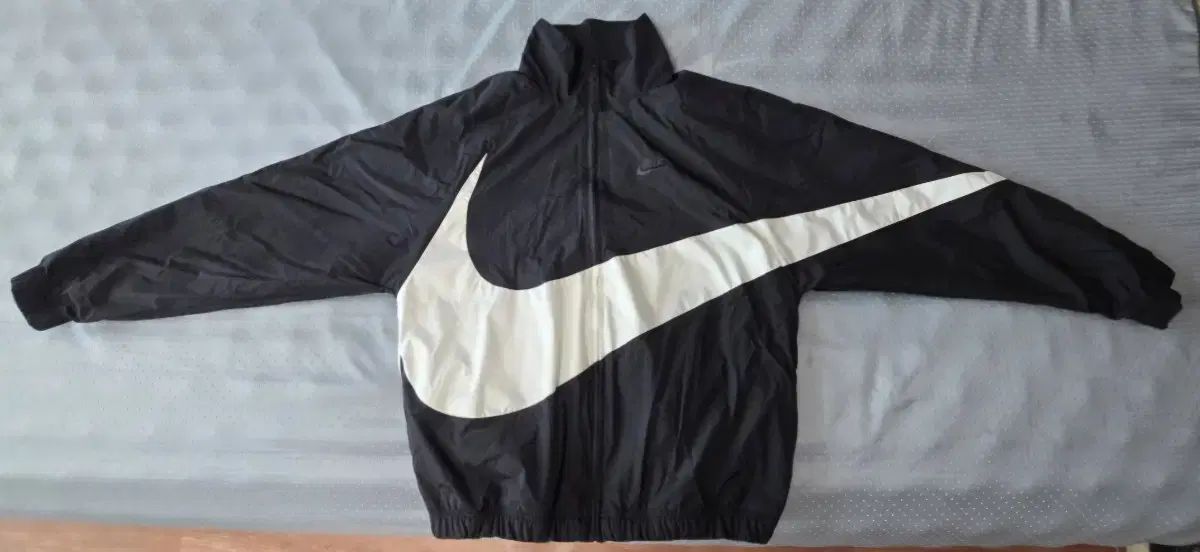 Nike(ナイキ） ビックスウォッシュ M サイズ 投稿します コンディション 最高です