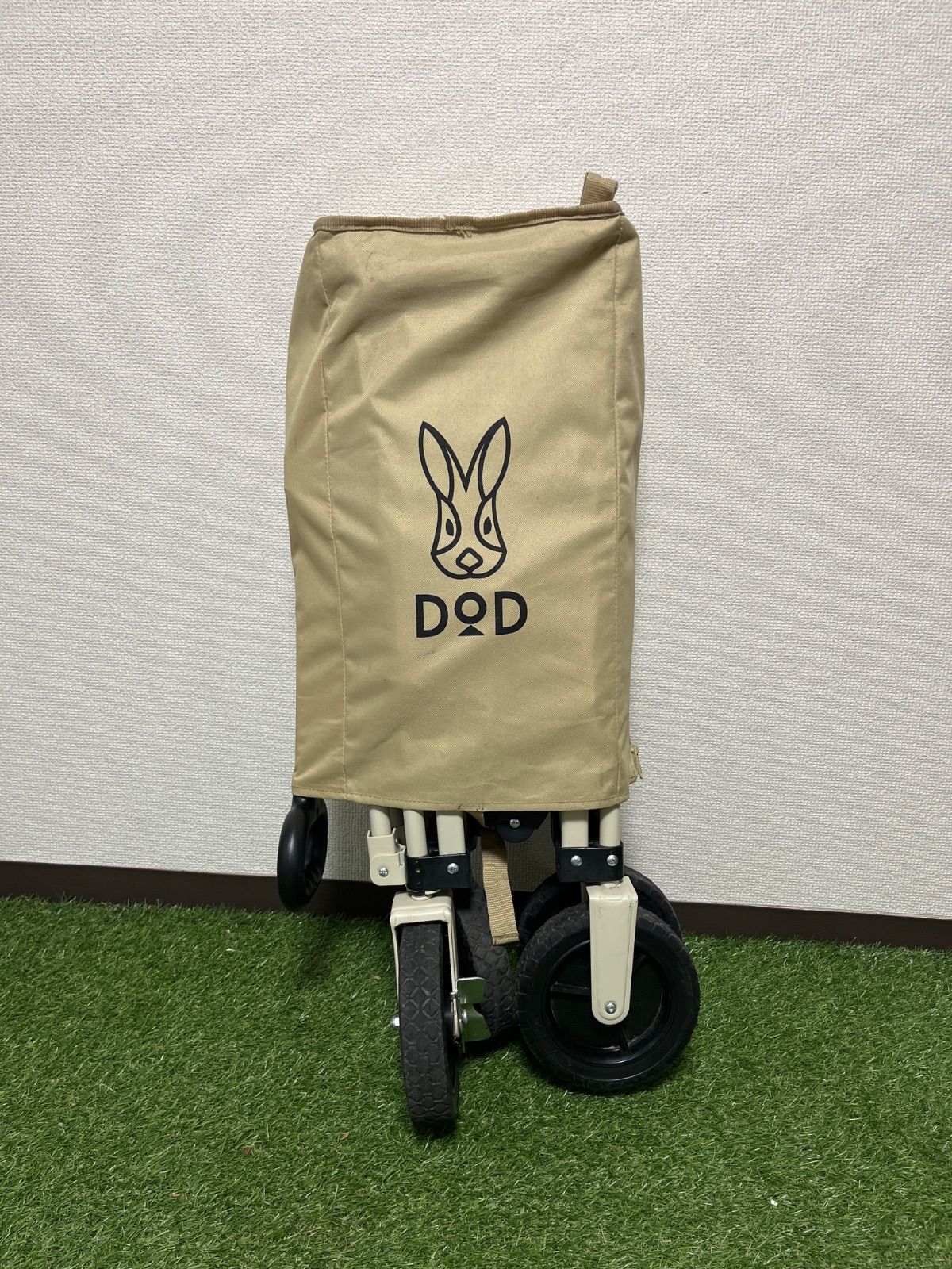 DOD(ディーオーディー) キャンプ道具 をまとめて運べる キャリーワゴン 最大積載重量100kg/容量125L C2-46-BK DOD(ディーオーディー) キャンプ道具 をまとめて運べる キャリーワゴン