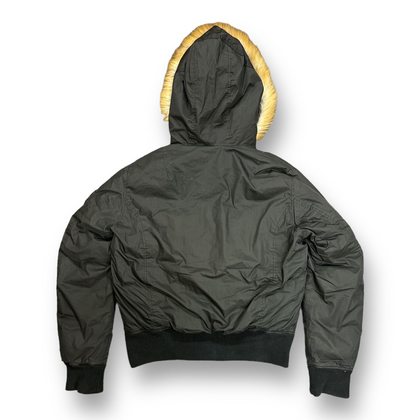 DIESEL ファー付き MA-1ジャケット XL DIESEL ファー付き MA-1ジャケット XL