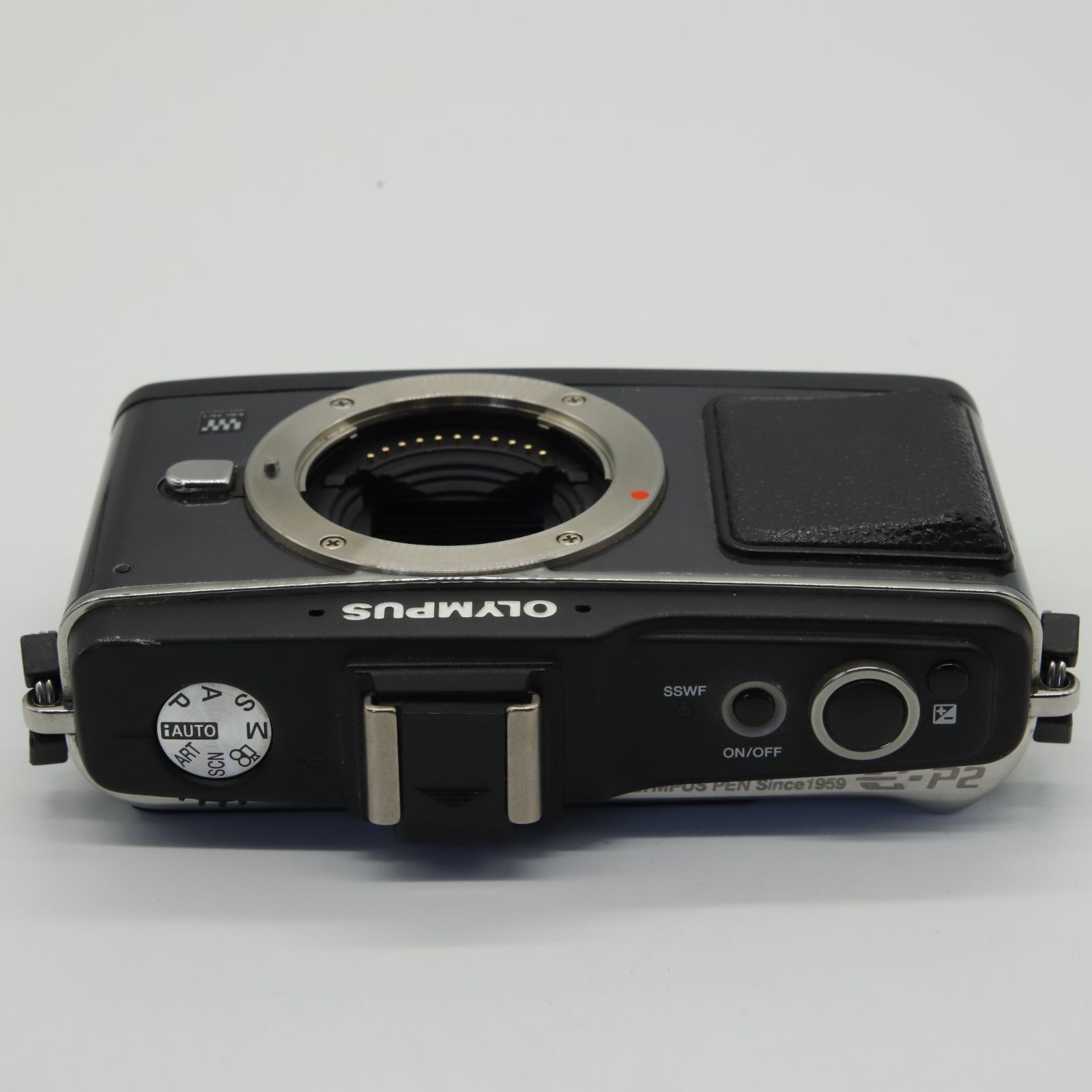 【シャッター回数6106回!】■良品■ OLYMPUS ミラーレス一眼 PEN E-P2 ボディ ブラック E-P2BODY-BLK