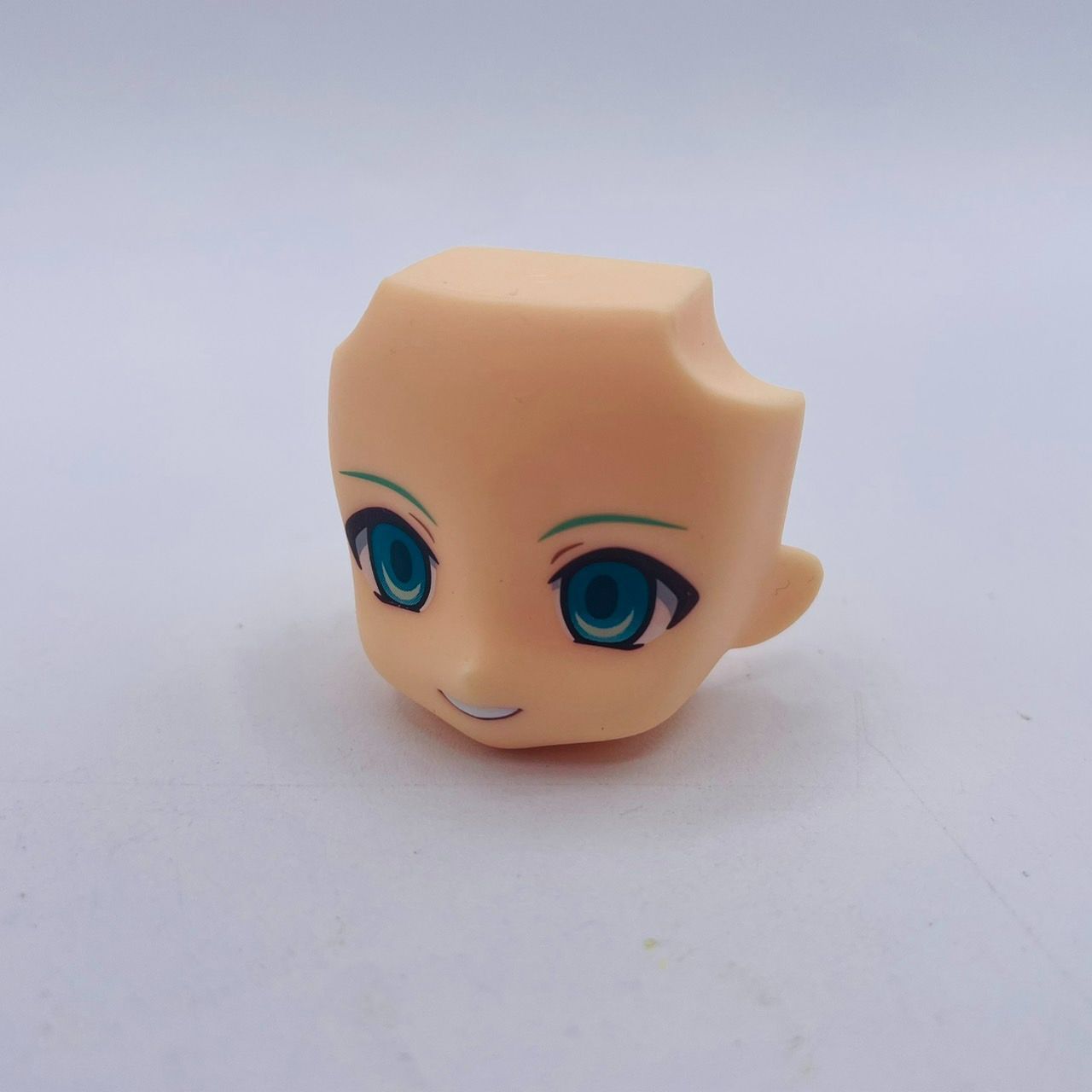 ねんどろいど ポケモン N フィギュア レシラム / Pokemon Center 購入