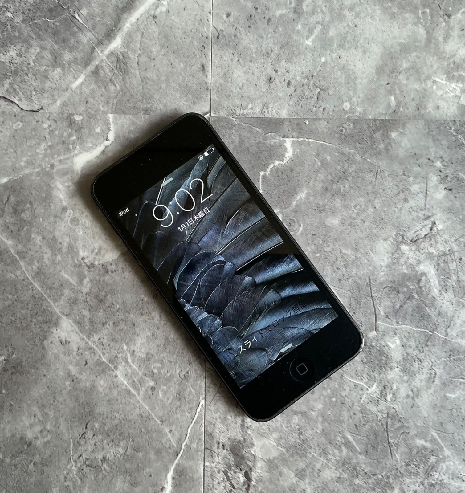 Apple iPod touch 第6世代 16GB  超美品 Amazon.co.jp: 【整備済み品】 Apple iPod touch (第6世代) 16GB
