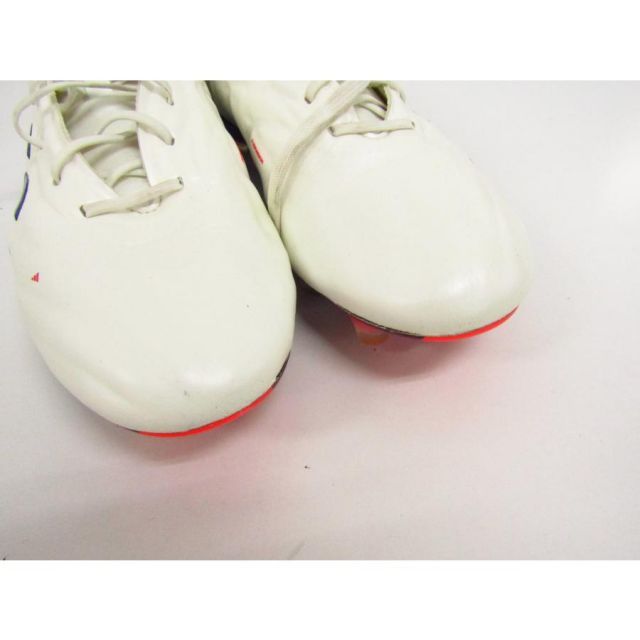 サッカースパイク