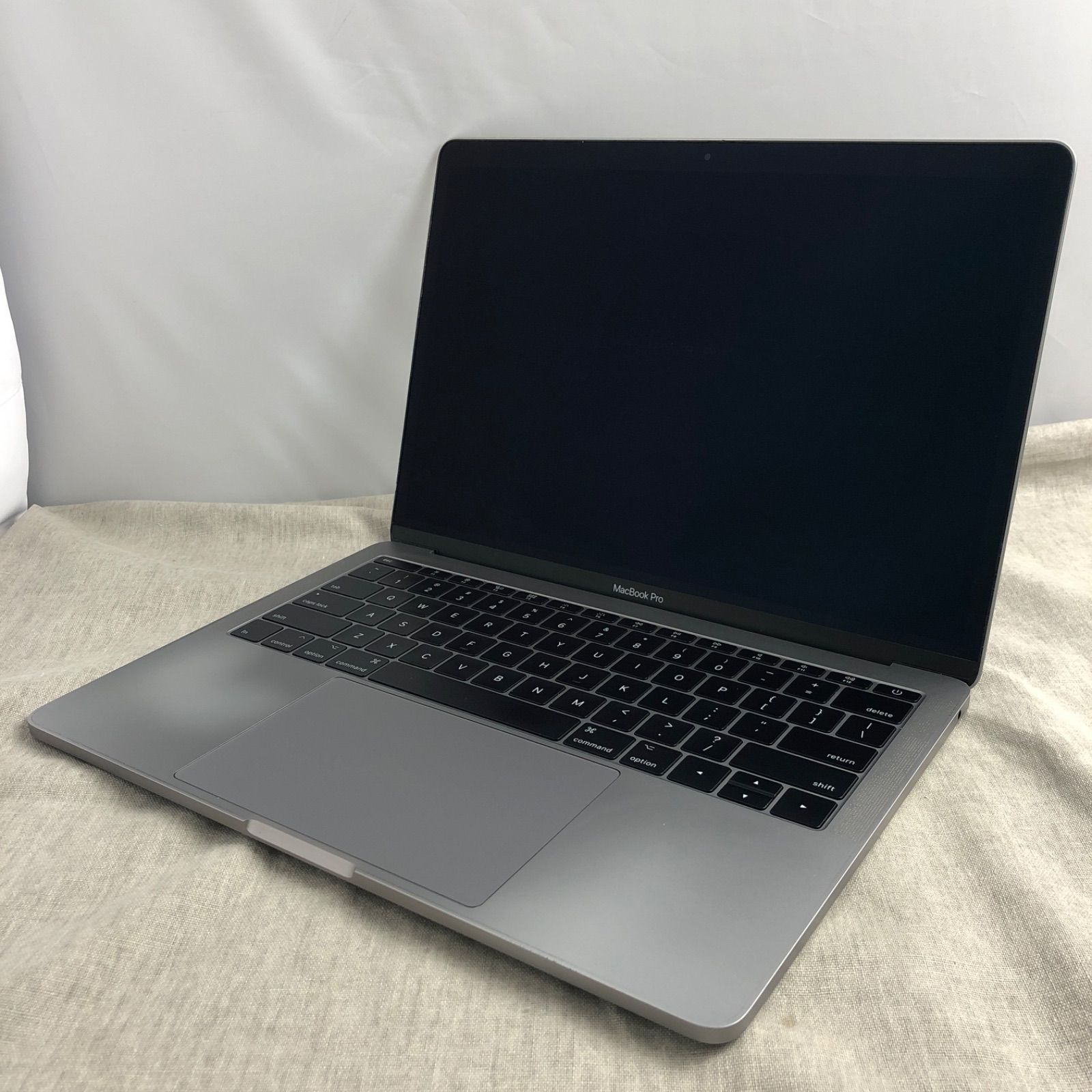 MacBook Pro (13-inch, 2017) ジャンク品　本体のみ