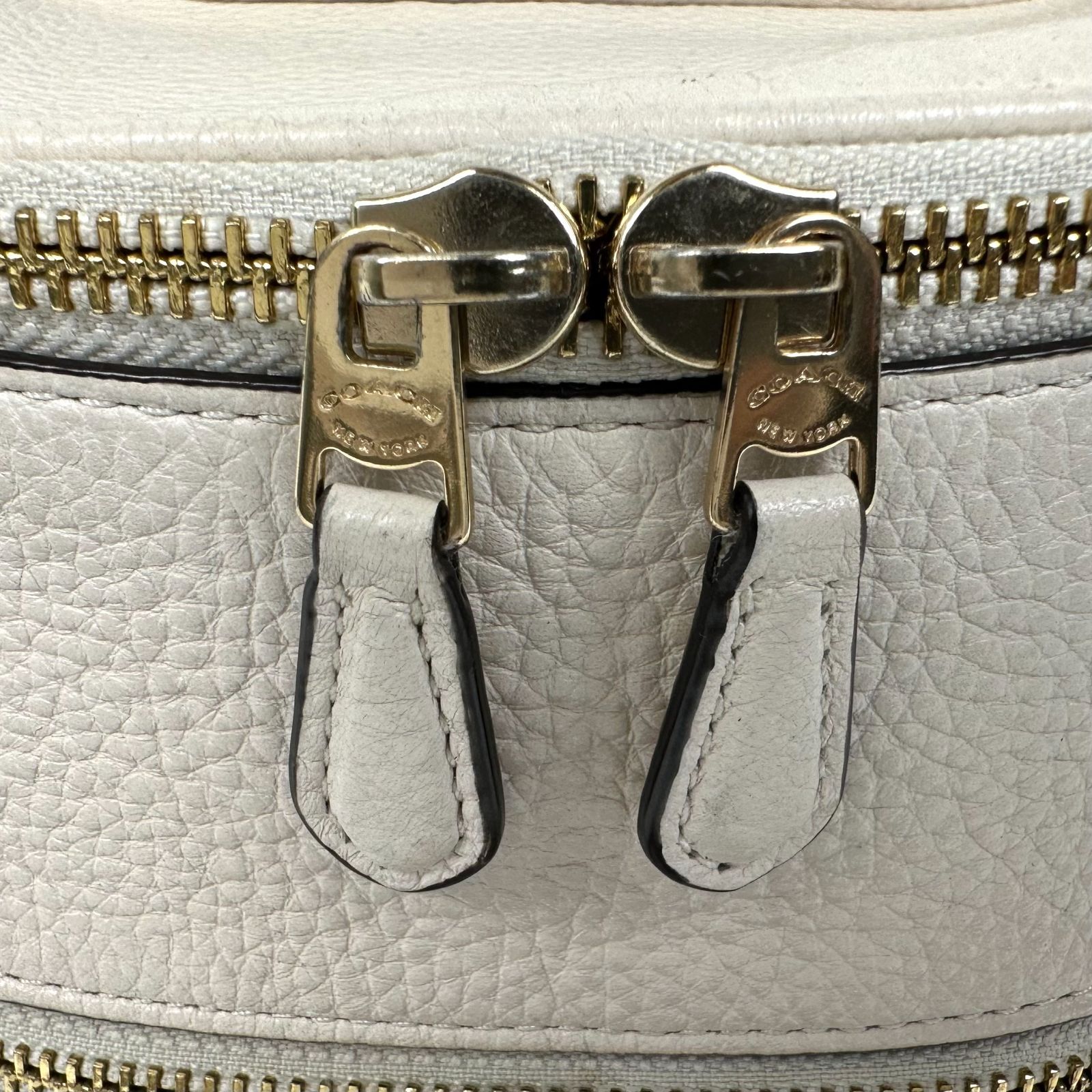 COACH】 コーチ コートバックパック リュック デイパック ホワイト 