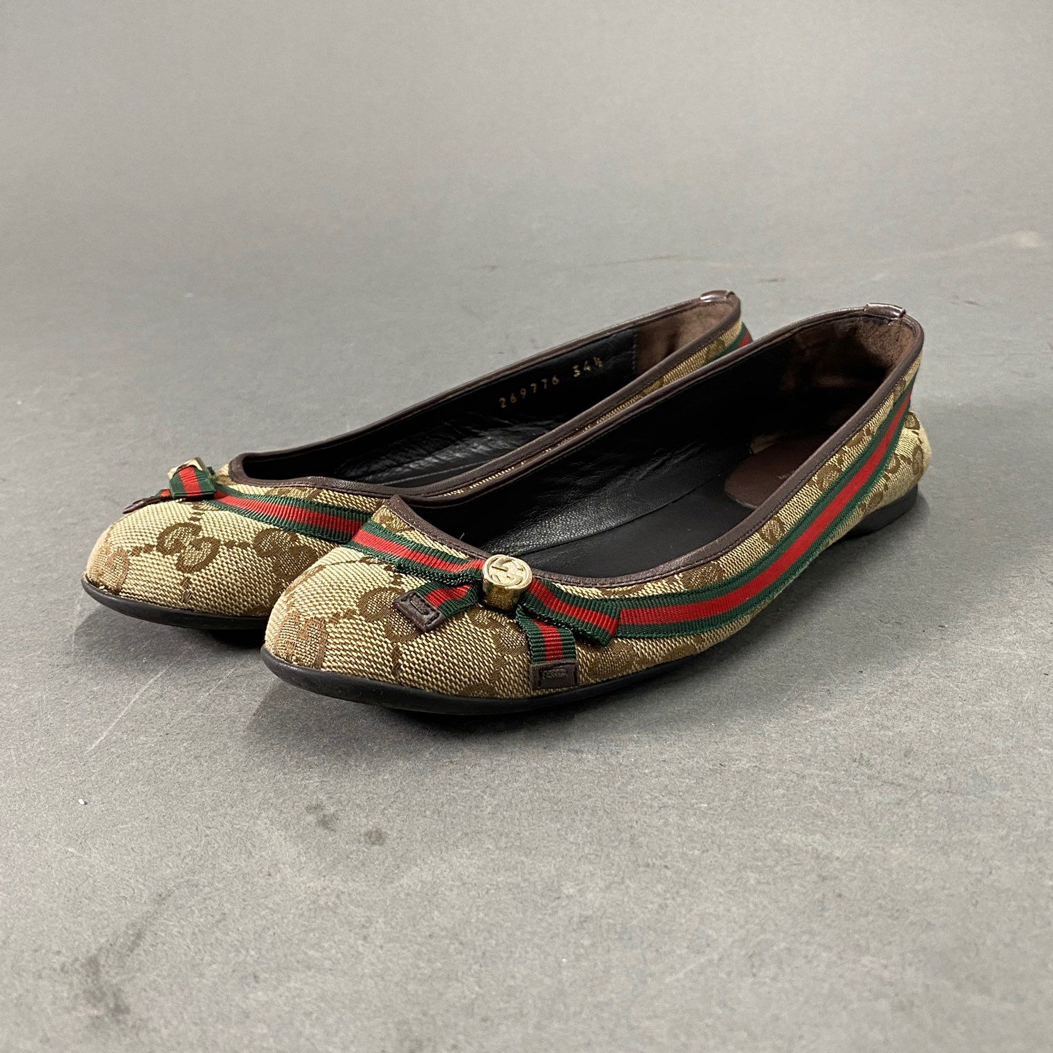 3L6 イタリア製 GUCCI グッチ フラットパンプス GGキャンバス 34 1/2 