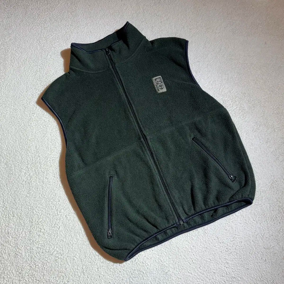 ティンバーランド ダークグリーン フリース ベスト