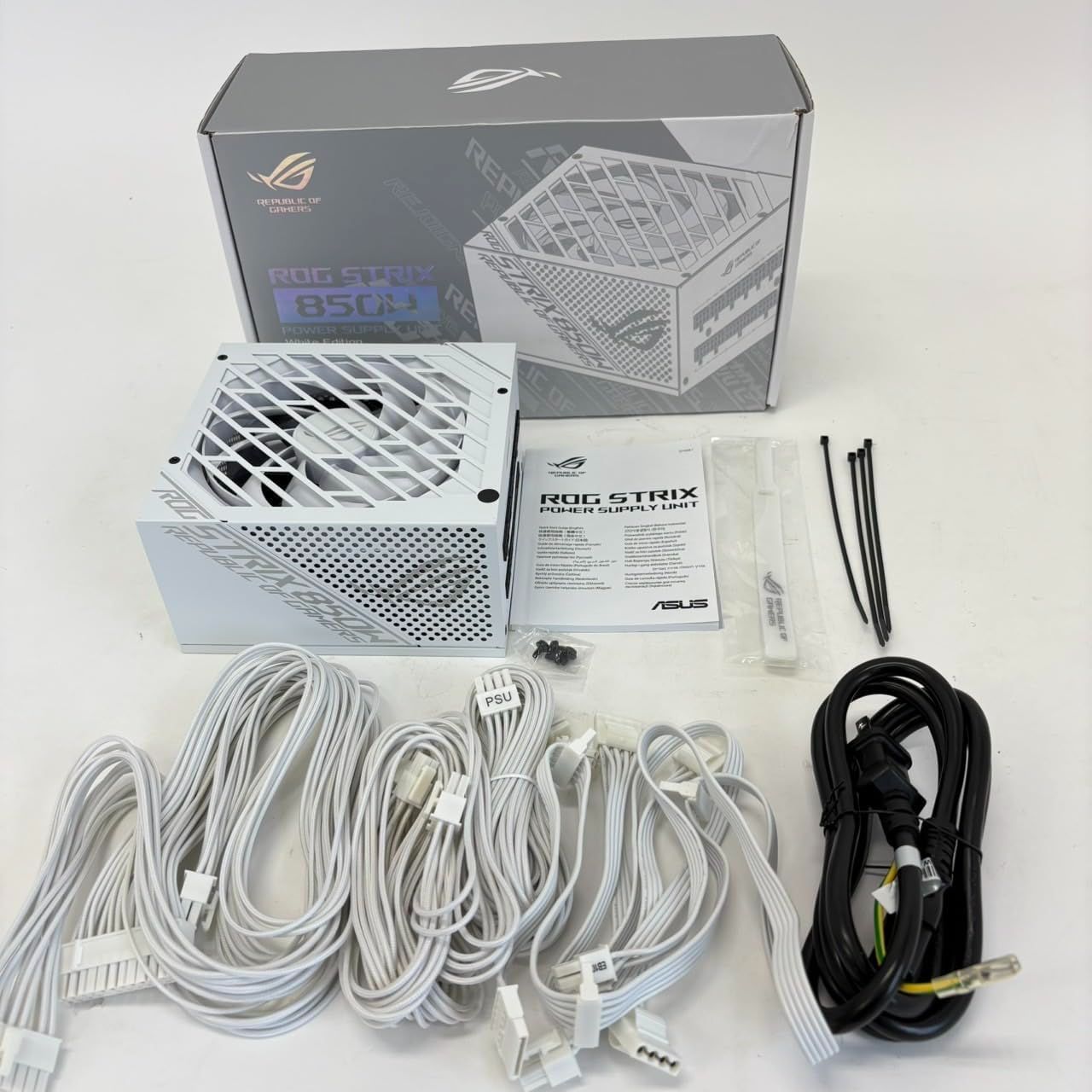 ASUS 850W電源ユニットROGSTRIX-850W-WHITE ROG-STRIX-850G-WHITE | ROG Strix | Gaming 電源ユニット｜ROG
