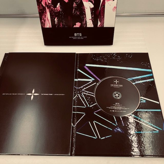 2017 BTS LIVE TRILOGY EPISODE III THE WINGS TOUR ~JAPAN
