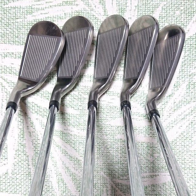 ゼクシオ10 アイアン5本セット（6-P）