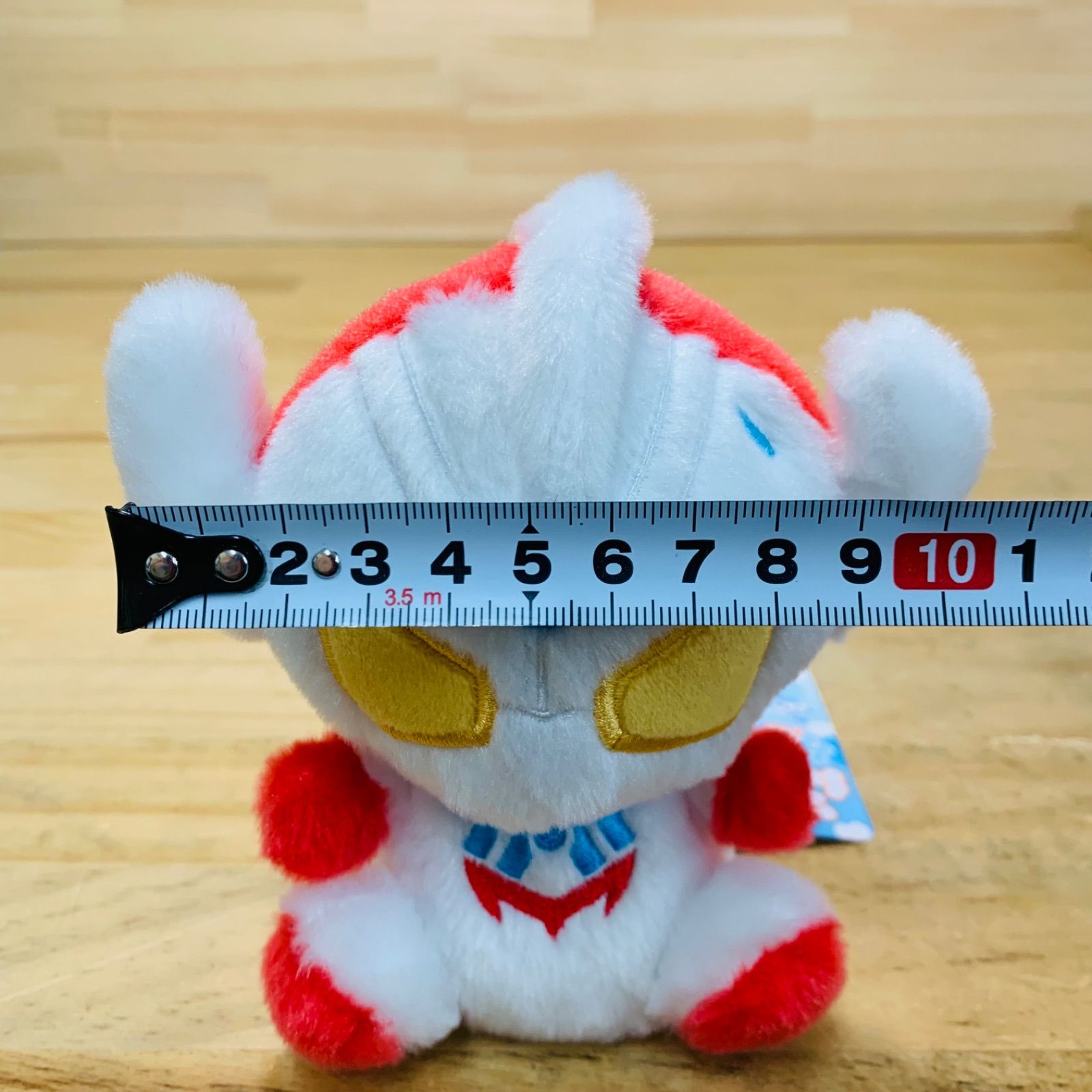 N35538-20 タグ付き ウルトラマンタイガ ふわふわお座りぬいぐるみ