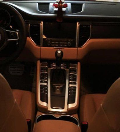 ポルシェマカン14-18センターコンソールカバートリム1P アルミ素材 取り付け簡単 装飾 キズ防止