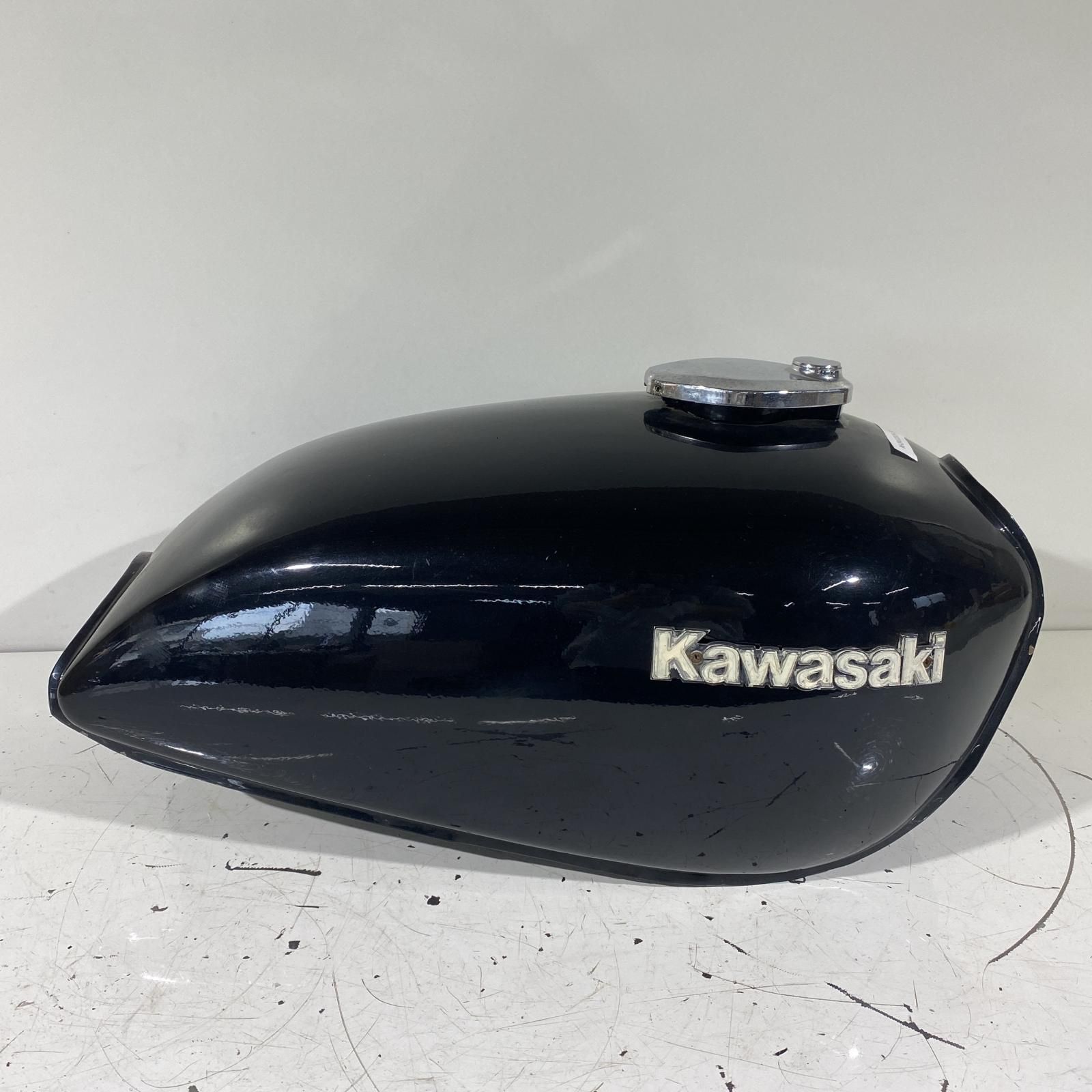 新品 KZ1000 Z750D1 KH400 ゲージ付 タンクキャップ ブラック Amazon | GZYF バイク キーレスタイプ フューエル タンク