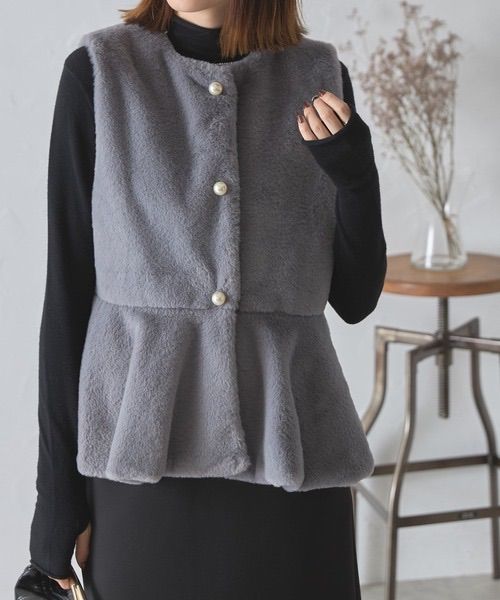 【美品】COOMB クーム パールボタン リバーシブル エコファージレ ベスト 美品】COOMB クーム パールボタン リバーシブル エコファージレ ベスト