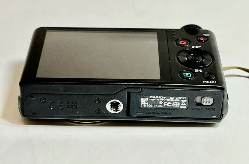 動作OK】【中古品】CASIO カシオ EXILIM EX-ZR200 コンパクト