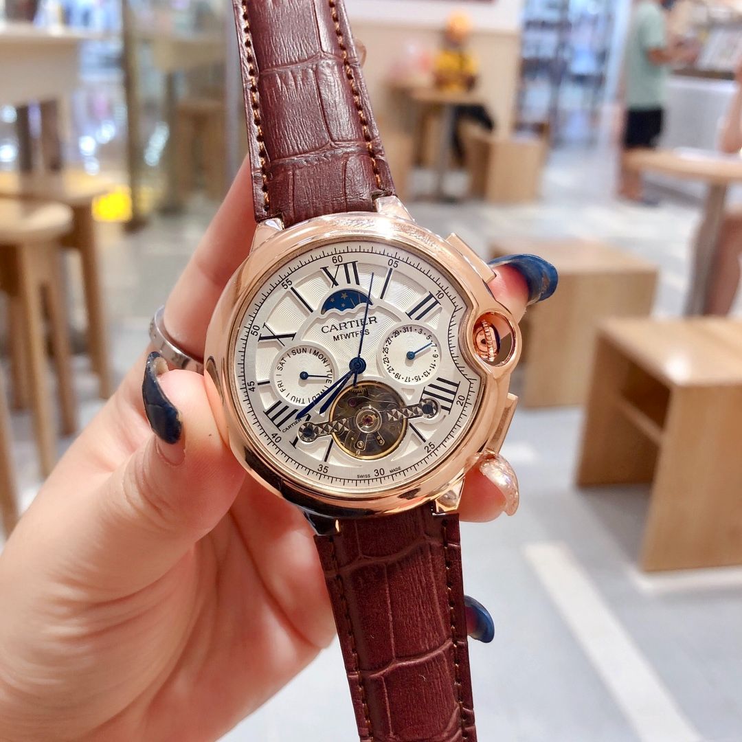 今日 CARTIER ブルーバロン トルビロン シリーズ 腕時計