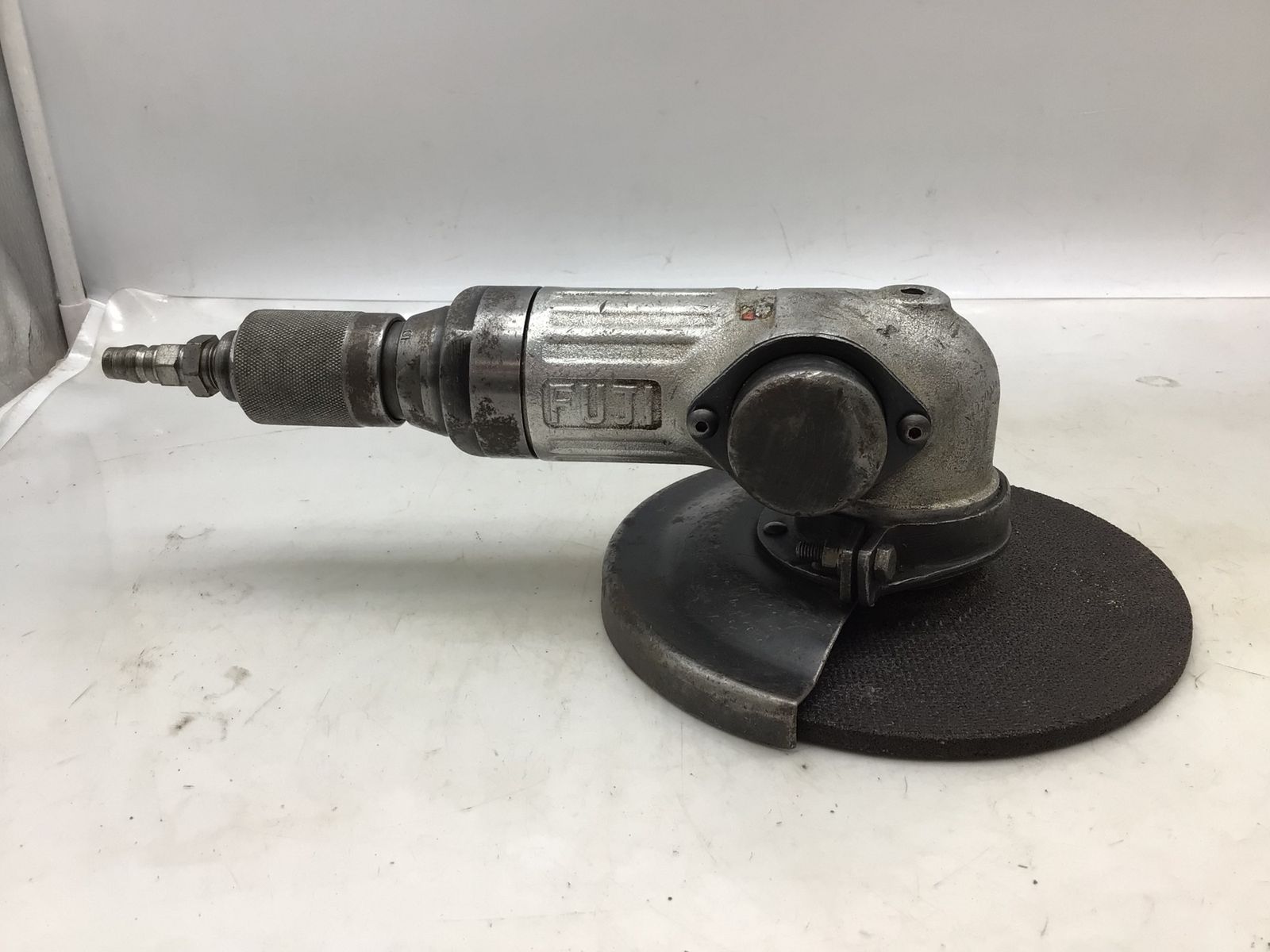 エアアングルグラインダ