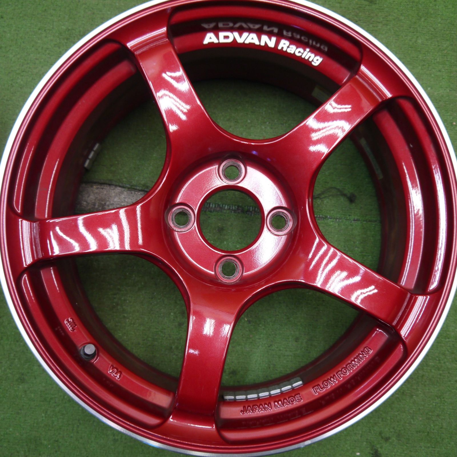 16×6.5J