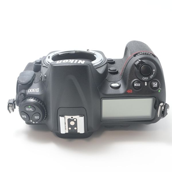 ニコン Nikon D300 ボディ - メルカリ